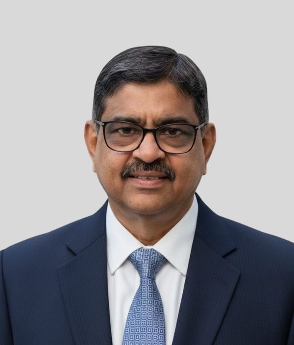 Ravindra Isola headshot